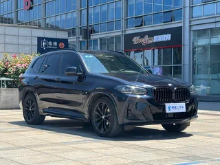 BMW X3 2022 xDrive30i Premium Class M Obsidian Night Suit interior photo 17