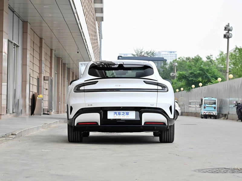 Xiaomi Auto YU7 2025 Long battery life rear drive version exterior photo 6