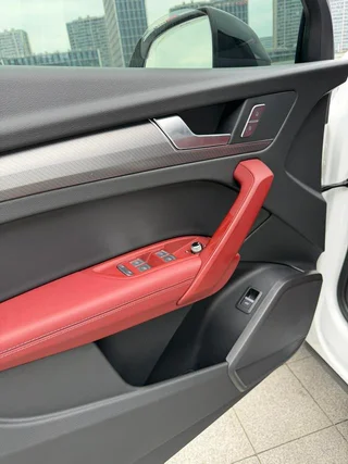 Audi Q5L 2023 40T Deluxe Dynamic exterior photo 8