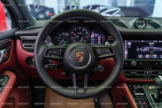 Porsche Macan 2023 Macan GTS 2.9T interior photo 20