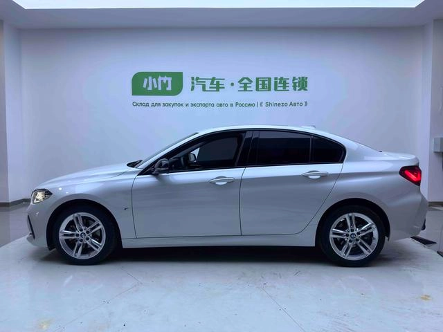 BMW 1 Series 2023 120i M Sports Obsidian Night Edition exterior photo 10