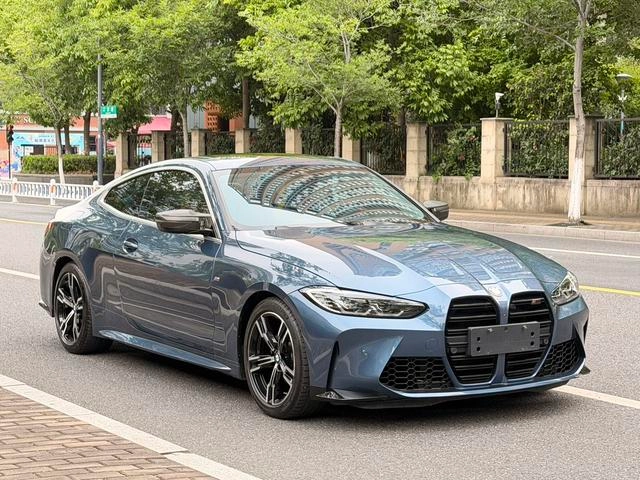 BMW 4 Series 2023 425i M Conjunto deportivo exterior foto 3