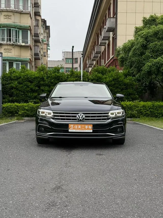 Volkswagen Phideon 2021 380TSI Luxury Edition exterior photo 2
