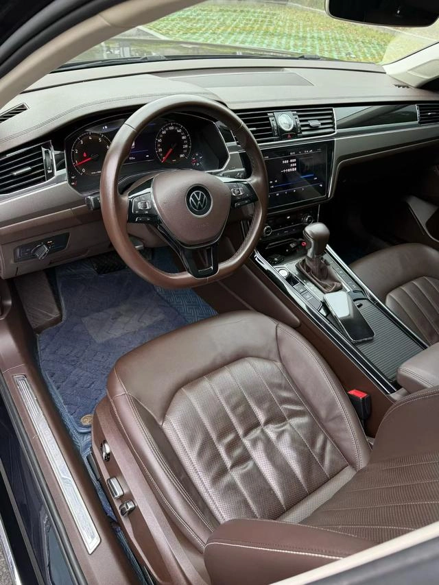 Volkswagen Phideon 2021 380TSI Luxury Edition exterior photo 3