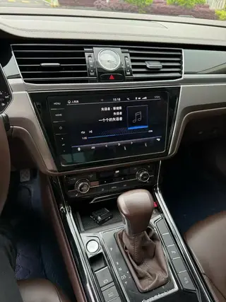 Volkswagen Phideon 2021 380TSI Luxury Edition interior photo 6