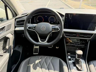 Volkswagen Tiguan L 2022 330TSI Transmission automatique à deux roues motrices R-Line Version de plus en plus intérieur photo 6