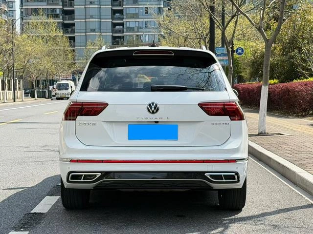 Volkswagen Tiguan L 2022 330TSI Transmission automatique à deux roues motrices R-Line Version de plus en plus intérieur photo 9