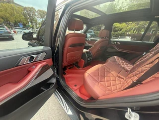 BMW X5 2022 xDrive 40Li Премиум-класса M Спортивный костюм интерьер фото 7