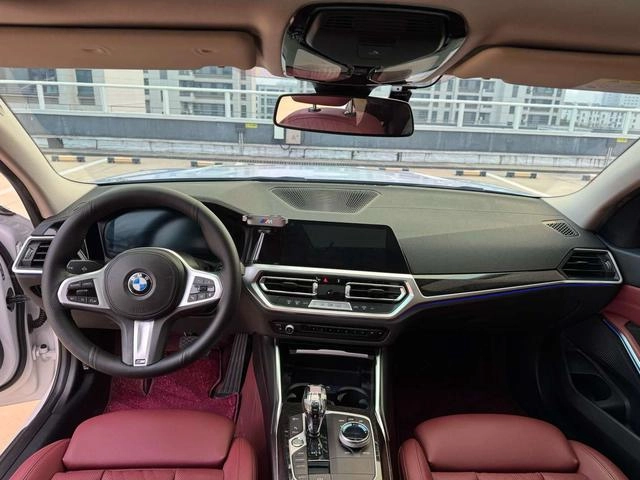 BMW 3 Series 2022 325Li M Sports suit exterior photo 6