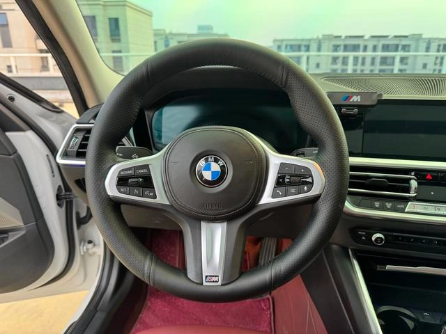 BMW 3 Series 2022 325Li M Sports suit exterior photo 8