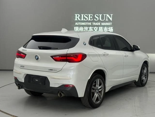 BMW X2 2023 sDrive25i M Off-road suit interior photo 14