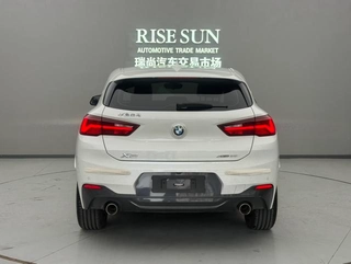 BMW X2 2023 sDrive25i M Off-road suit interior photo 15