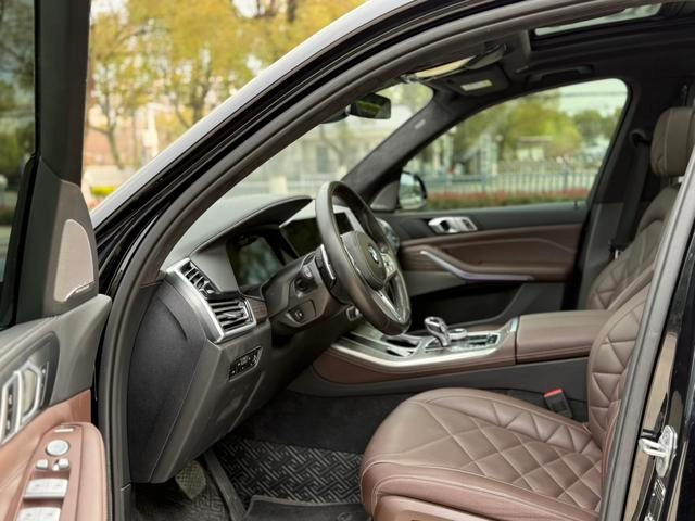 BMW X5 2022 Restyling xDrive 40Li Premium Class M Sports suit exterior photo 4