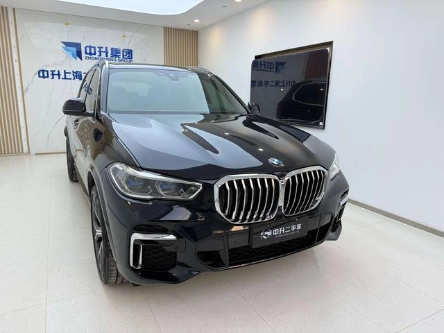 BMW X5 2022 xDrive 40Li M Ensemble de sport extérieur photo 3