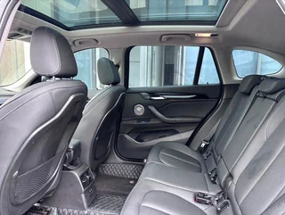 BMW X1 2021 sDrive25Li Leading Type interior photo 8