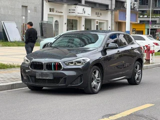 BMW X2 2022 sDrive25i M Набор для бездорожья
