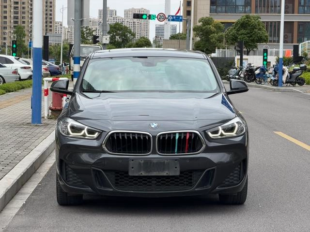 BMW X2 2022 sDrive25i M Off-road suit exterior photo 2