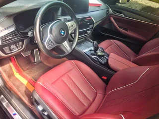 BMW 5 Series 2023 530Li Leading Type M Sports suit interior photo 7