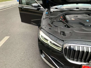BMW 7 Series 2021 730Li Ensemble de luxe intérieur photo 19