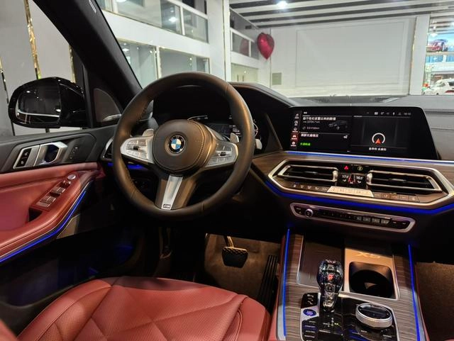 BMW X5 2022 Reforma xDrive 40Li M Conjunto deportivo exterior foto 9