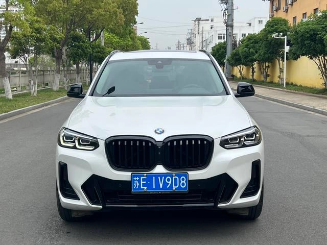 BMW X3 2022 xDrive30i Leading Type M Obsidian Night Suit exterior photo 2