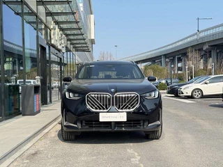 BMW X3 2025 xDrive30L Tipo de lujo M Conjunto deportivo exterior foto 2
