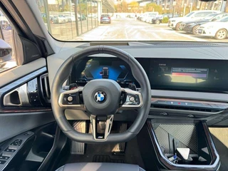 BMW X3 2025 xDrive30L Tipo de lujo M Conjunto deportivo interior foto 9