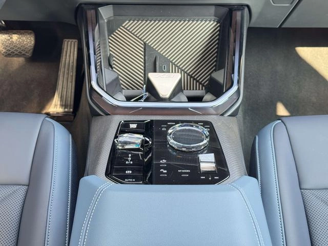 BMW X3 2025 xDrive30L Tipo de lujo M Conjunto deportivo interior foto 10