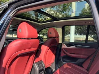 BMW X3 2022 xDrive25i M Sports suit interior photo 15