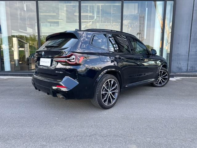 BMW X3 2022 xDrive30i Líder M Traje de noche Yao exterior foto 5 BMW X3 2022 xDrive30i Líder M Traje de noche Yao exterior foto 5