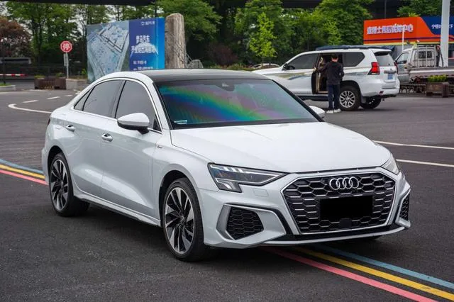 Audi A3 2024 A3L Limousine 35 TFSI Fashion and Elegant exterior photo 3