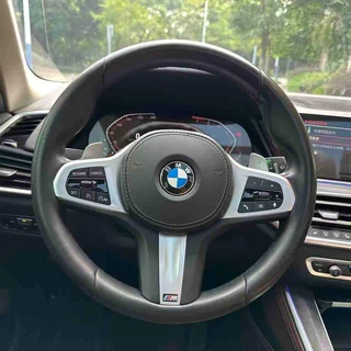 BMW X5 2021 xDrive30i M Sports suit interior photo 9