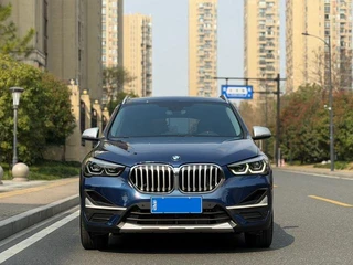 BMW X1 2021 Модификация xDrive25Li Премиум-класса экстерьер фото 2