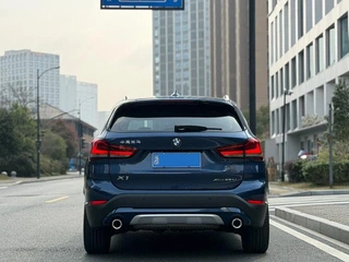 BMW X1 2021 Модификация xDrive25Li Премиум-класса экстерьер фото 4