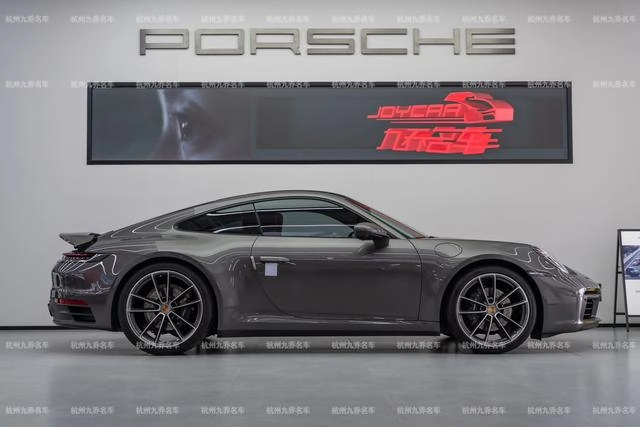 Porsche 911 2023 Carrera 3.0T exterior photo 4