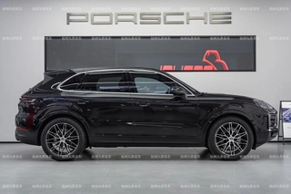 Porsche Cayenne 2025 Cayenne 3.0T exterior photo 4