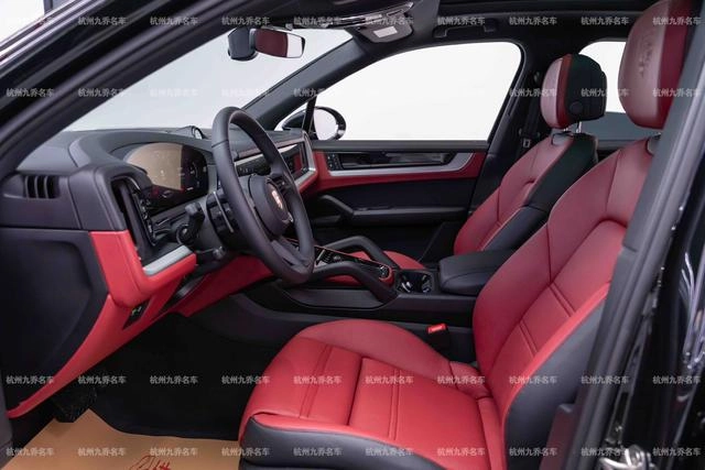 Porsche Cayenne 2025 Cayenne 3.0T interior photo 11