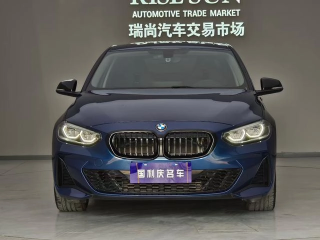 BMW 1 Series 2021 Модификация 125i M Спортивные ночные издания экстерьер фото 2