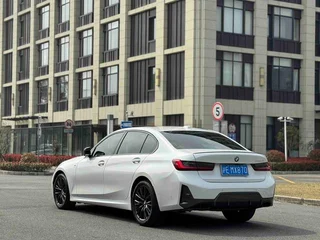 BMW 3 Series 2023 325Li M Traje nocturno deportivo Yao exterior foto 6