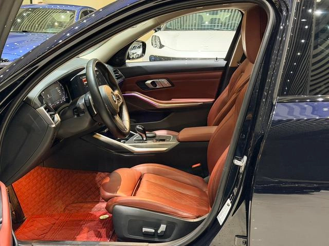 BMW 3 Series 2022 325Li M Sports Night Suit exterior photo 10