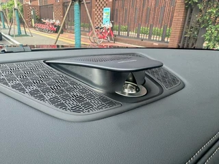 BMW X5 2023 xDrive30Li Premium Class M Sports Night Suit exterior photo 4