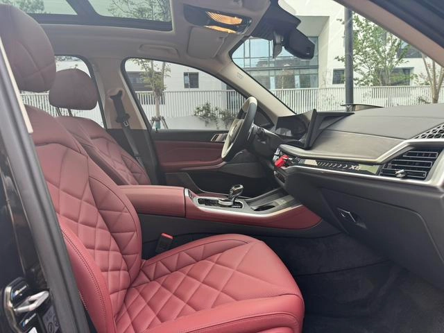 BMW X5 2023 xDrive30Li Premium Class M Sports Night Suit interior photo 11