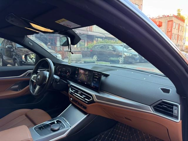 BMW 4 Series 2023 425i Gran Coupe M Спортивный ночной костюм интерьер фото 12