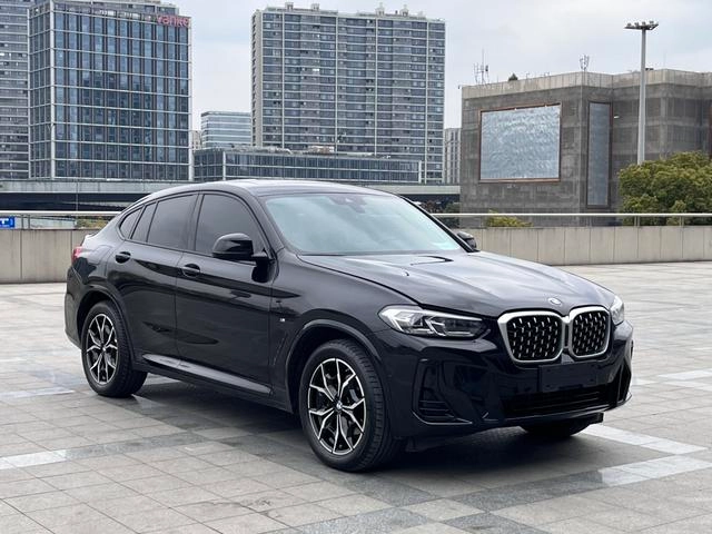 BMW X4 2022 xDrive 25i M Sports suit exterior photo 3