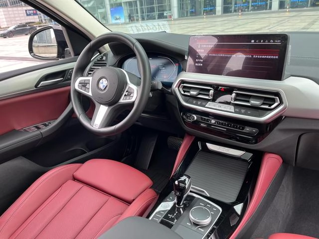 BMW X4 2022 xDrive 25i M Sports suit exterior photo 8