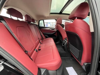BMW X4 2022 xDrive 25i M Sports suit interior photo 13