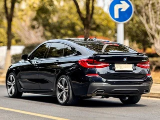 BMW 6 Series GT 2022 630i M Conjunto deportivo exterior foto 5