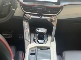 LYNK & CO 06 2020 1.5T glory Halo interior photo 14 LYNK & CO 06 2020 1.5T glory Halo interior photo 14