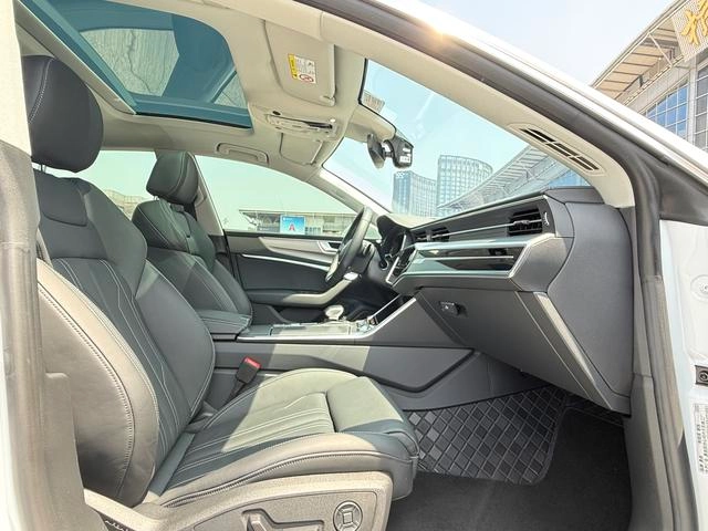 Audi A7 2024 45 TFSI Type de sélection intérieur photo 13