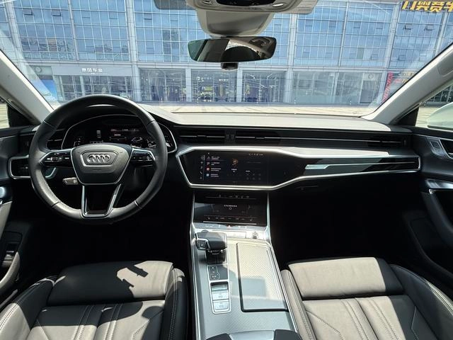 Audi A7 2024 45 TFSI Type de sélection intérieur photo 15